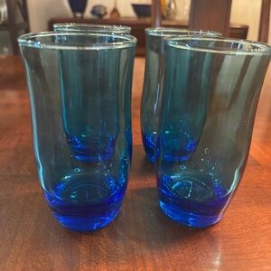 Anchor Hocking Flair Laser Blue Tumblers 5.25" Set of 4 Kitchen Bar Glasses